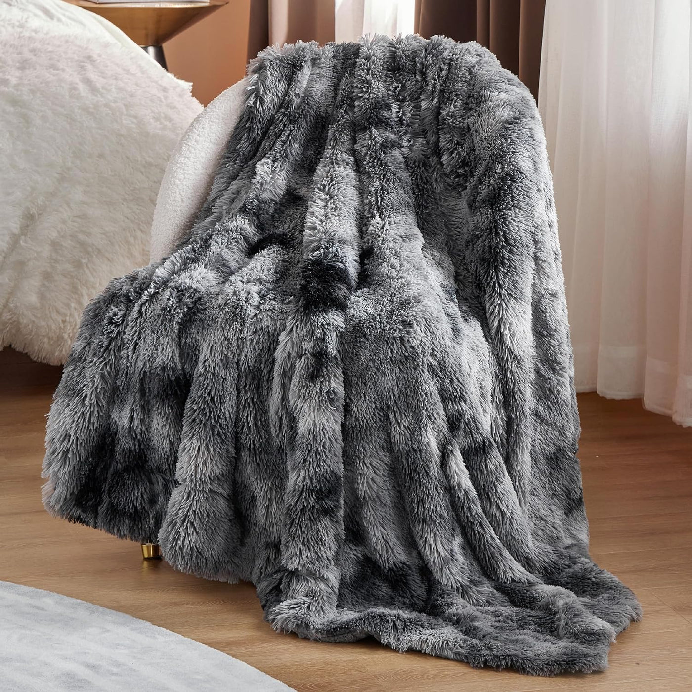 Echoa Throw Blanket